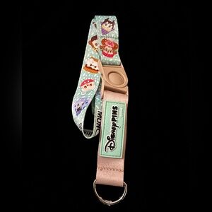 Disney Munchlings Blue Trading Pin Lanyard